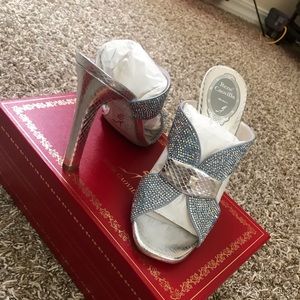 Rene cavollie heels